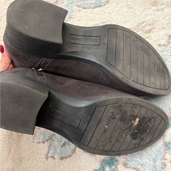 Kenneth Cole Women's Gray Suede Ankle Boots - Picture 5 of 5